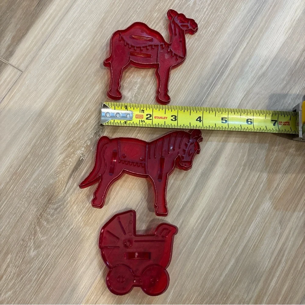 3 Vintage cookie cutters